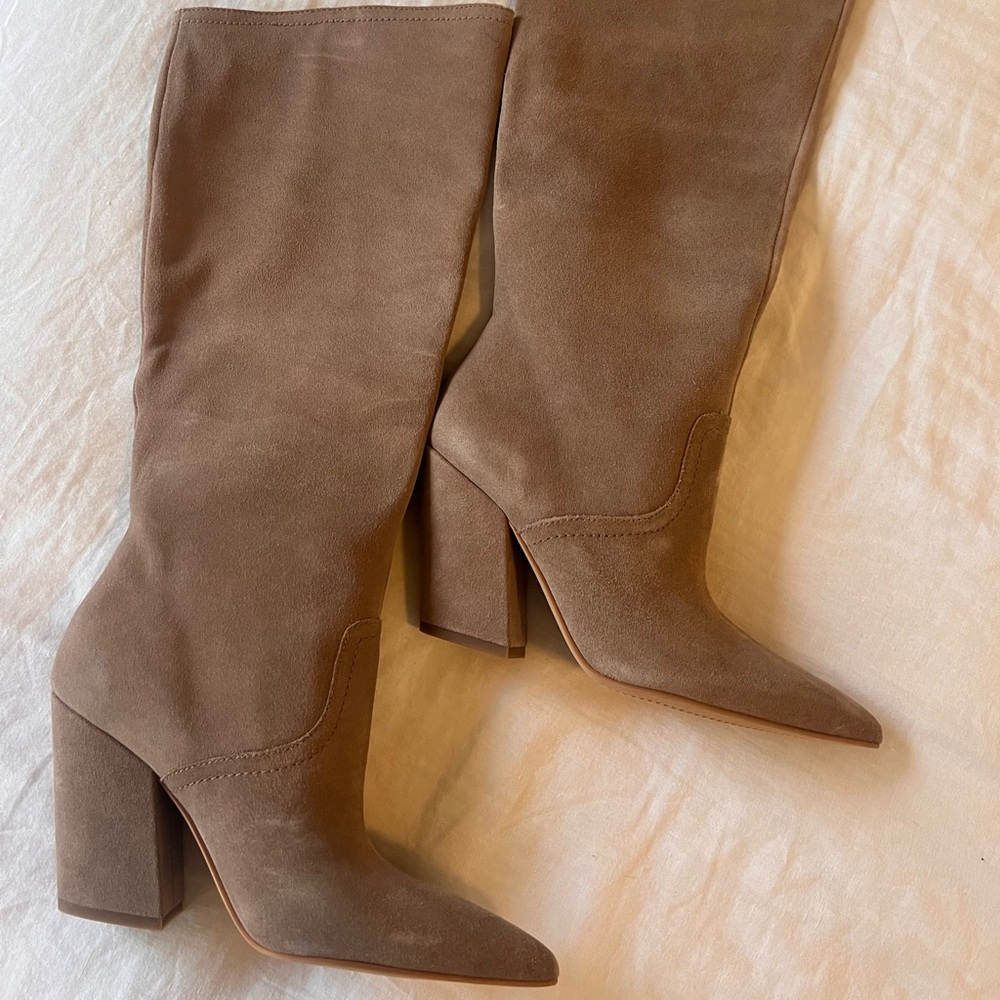 DOLCE VITA SUEDE BOOTS